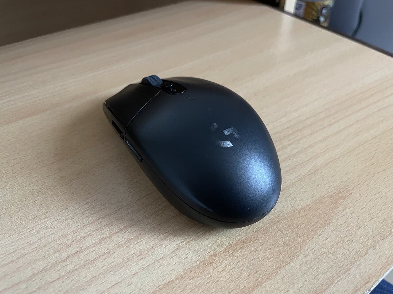 G305